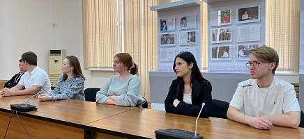 В Алматы прошли Дни открытых дверей в Архиве Президента РК фото галереи 3